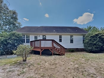 7917 Wilson Pond Ln, Fuquay Varina, NC 27526
