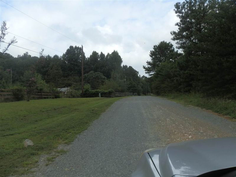 7917 Wolfe Ln, Snow Camp, NC 27349