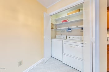 7918 Wood Cove Ct, Raleigh, NC 27615