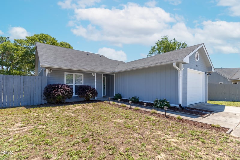 792 Algood Ave, Hope Mills, NC 28348