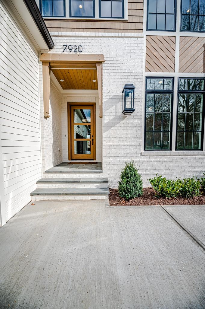 7920 Hardwick Dr, Raleigh, NC 27615