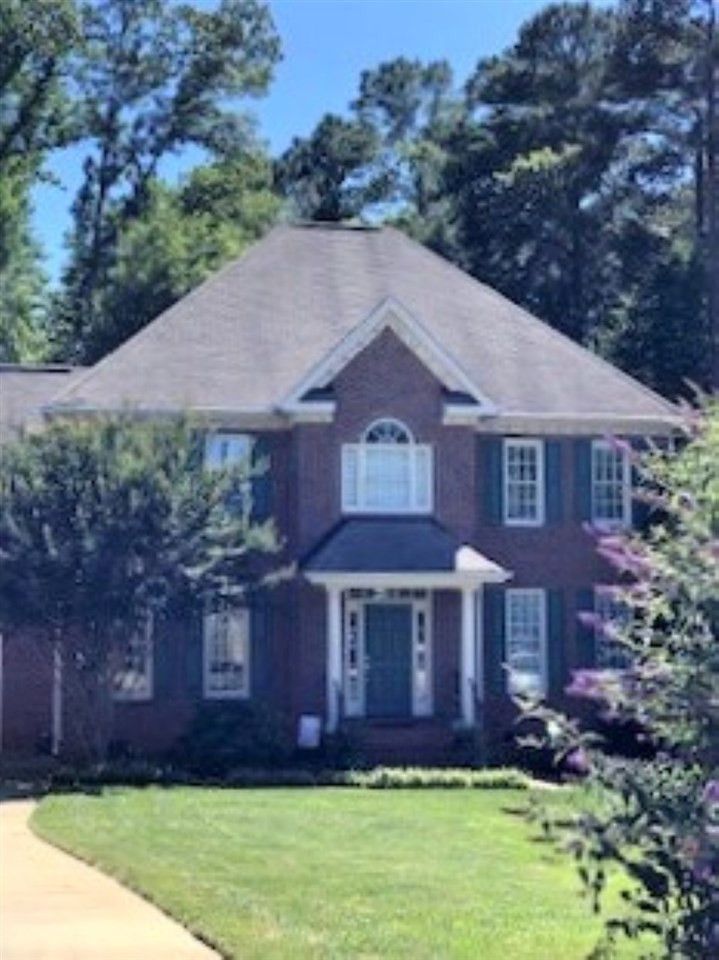 7921 Pine Timber Dr, Raleigh, NC 27613