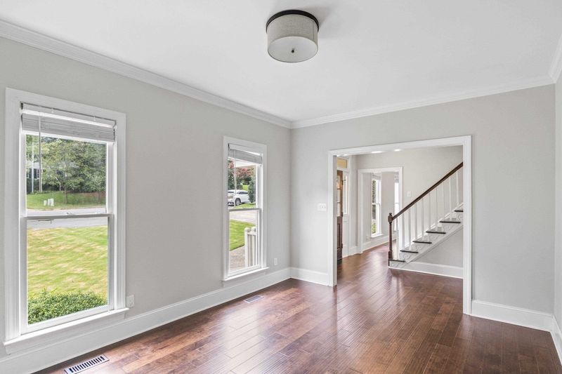 7921 Sutcliffe Dr, Raleigh, NC 27613