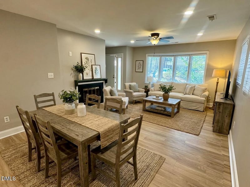 7925 Brown Bark Pl, Raleigh, NC 27615