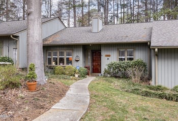 7925 Brown Bark Pl, Raleigh, NC 27615
