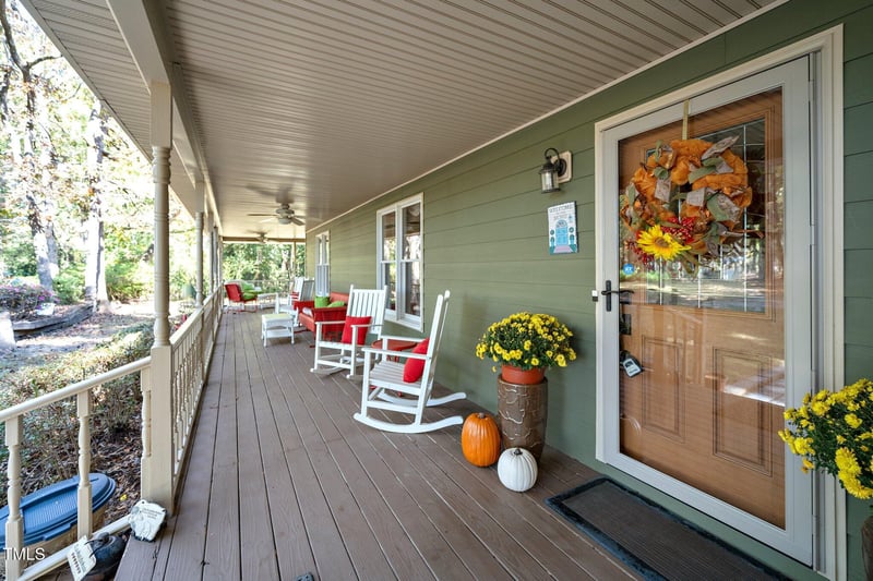 7925 Highway 55 , Willow Springs, NC 27592
