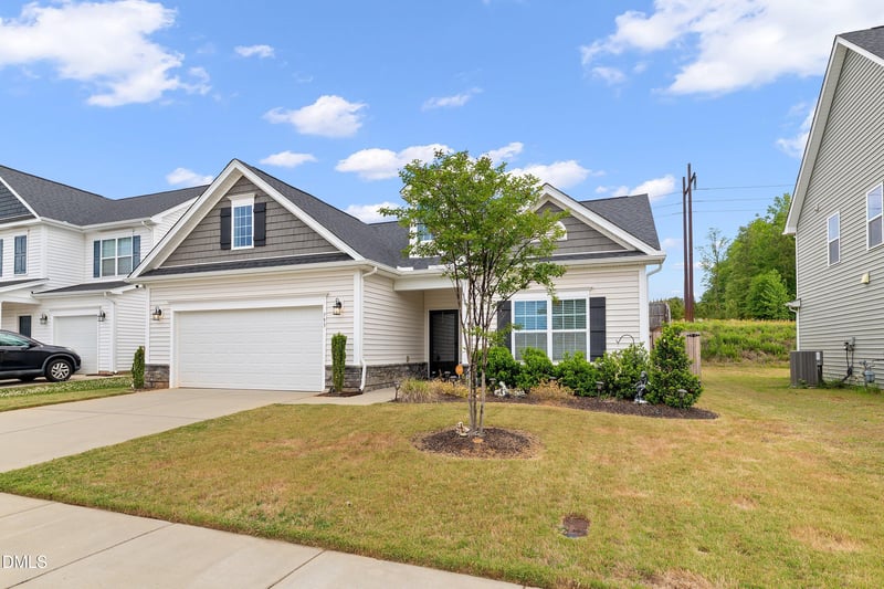 793 Lakemont Dr, Clayton, NC 27520