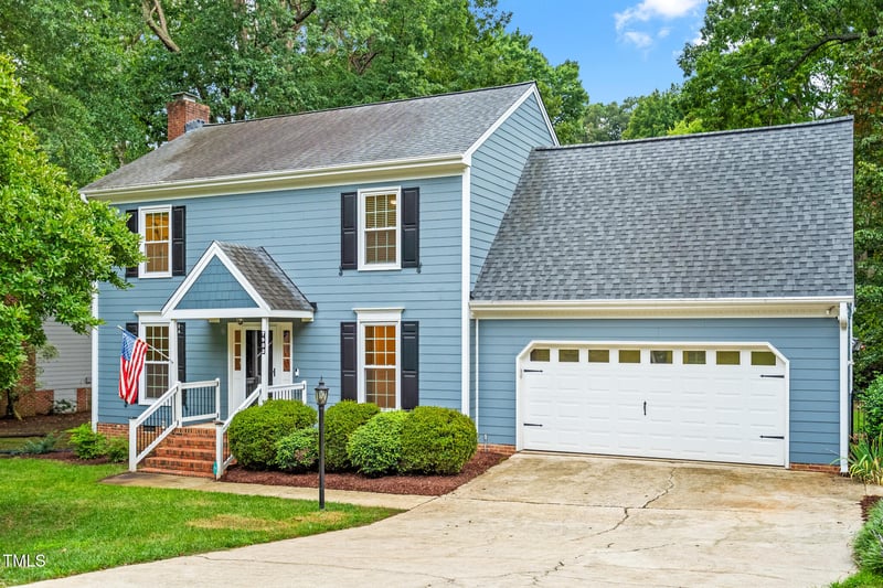 7933 Bluffridge Dr, Raleigh, NC 27615