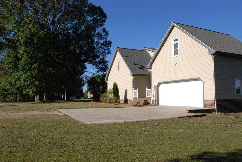 794 Ronald Tharrington Rd, Louisburg, NC 27549