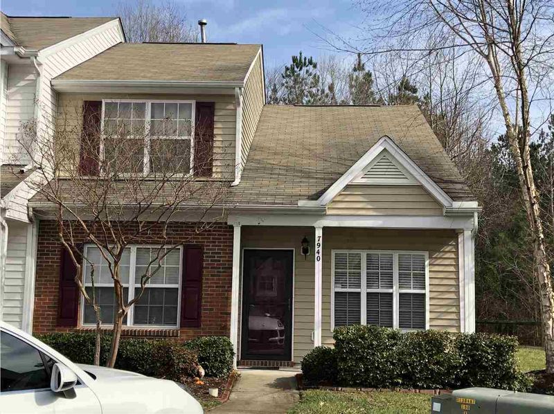 7940 Averette Field Dr, Raleigh, NC 27616