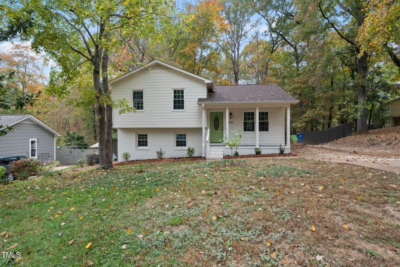 7941 Brandyapple Dr, Raleigh, NC 27615
