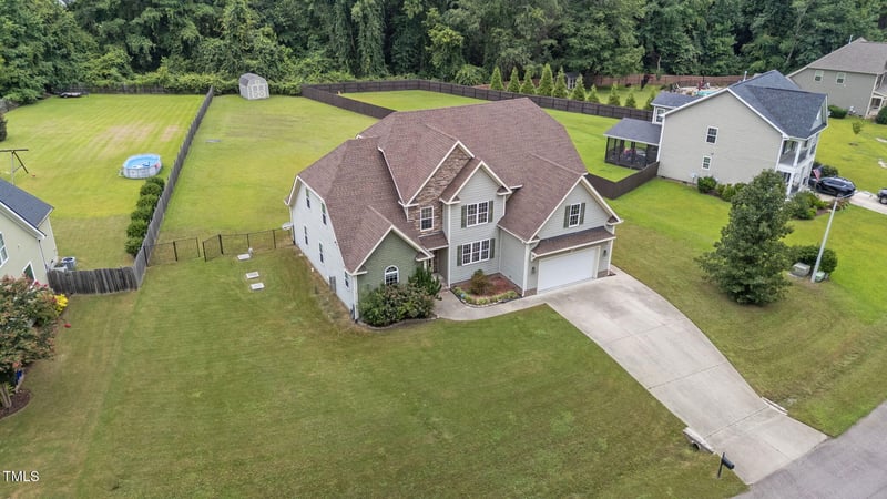 7945 Parker Mill Trl, Fuquay Varina, NC 27526
