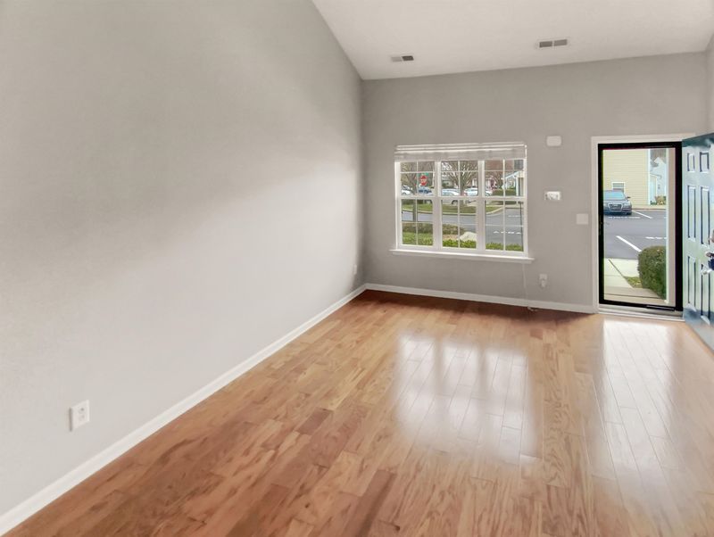 7947 Averette Hill Dr, Raleigh, NC 27616