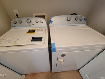 7954 Willowglen Dr, Raleigh, NC 27616