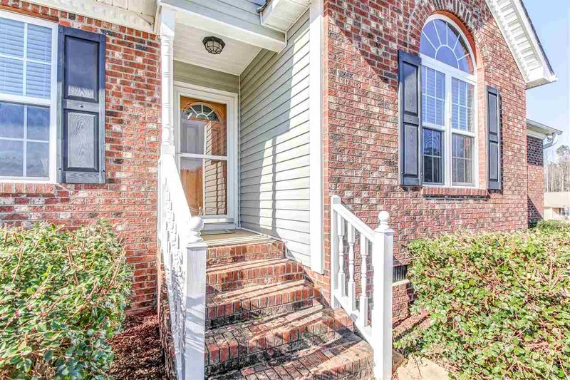 8 Abba Cir, Middlesex, NC 27557
