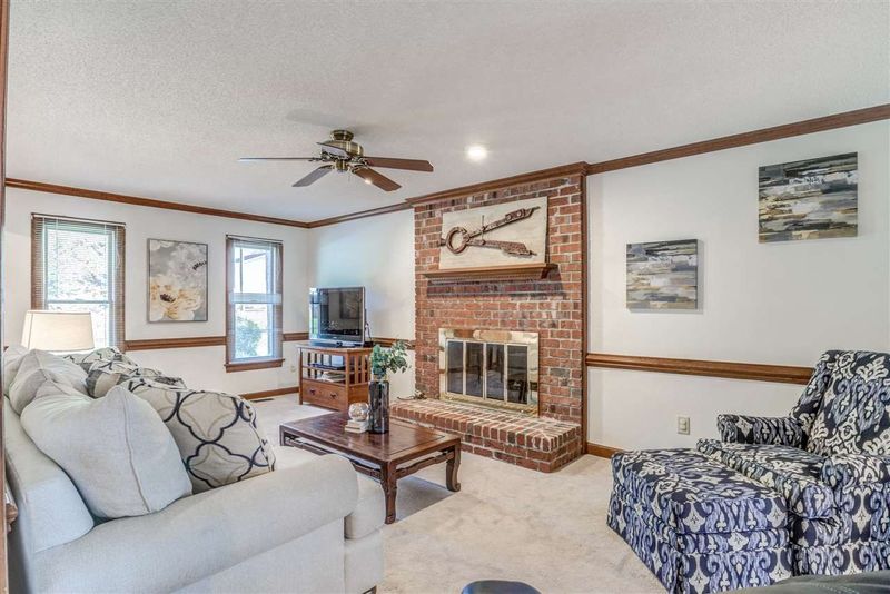 8 Afton Ln, Smithfield, NC 27577