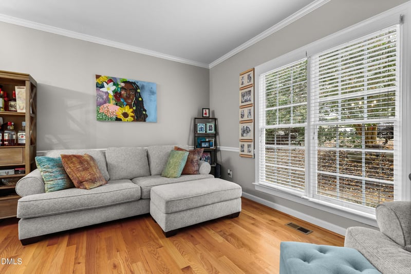 8 Arrowwood Ct, Durham, NC 27712