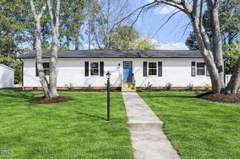 8 Bair Cir, Durham, NC 27704