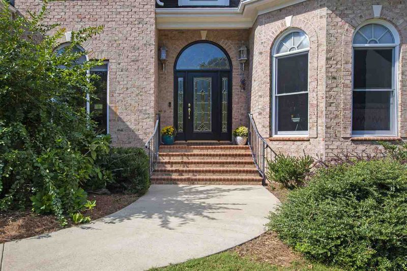 8 Brookside Pl, Durham, NC 27705