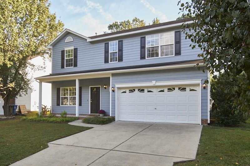 8 Calaveras Ct, Durham, NC 27713