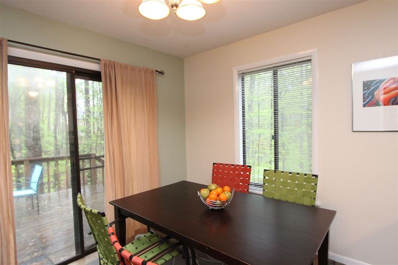 8 Carson Cir, Durham, NC 27705