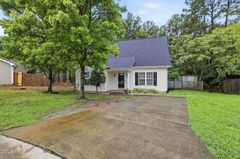 8 Cilantro Ct, Durham, NC 27713