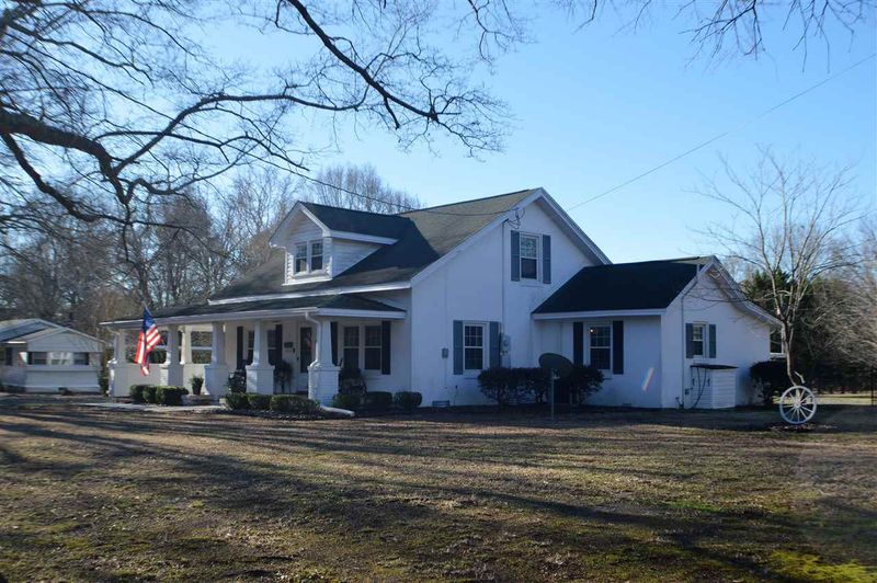 8 Clegg St, Franklinton, NC 27525