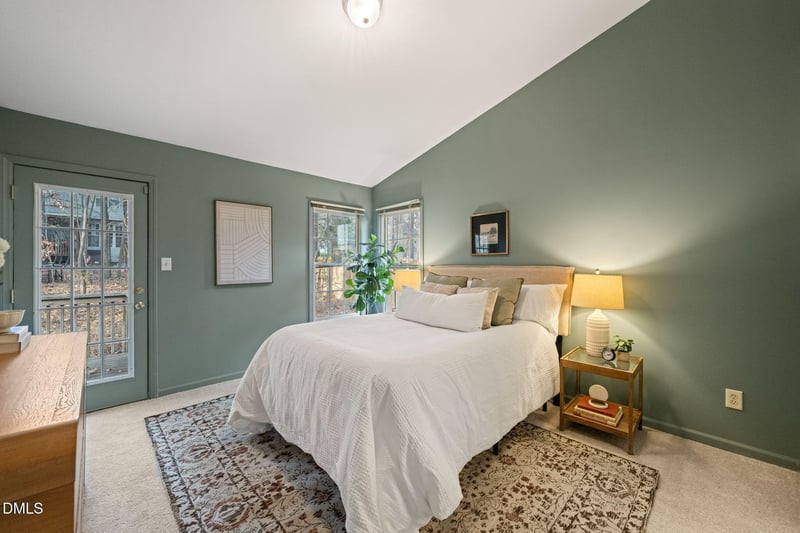 8 Drummond Ct, Durham, NC 27713