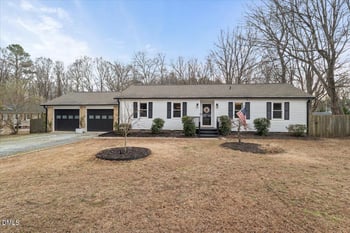 8 Dundee Ct, Durham, NC 27712