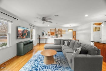 8 Dundee Ct, Durham, NC 27712