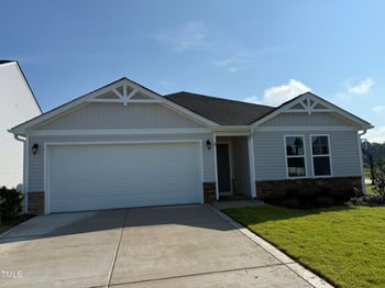 8 Emily Gardens Dr, Selma, NC 27576