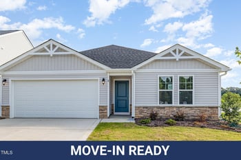 8 Emily Gardens Dr, Selma, NC 27576