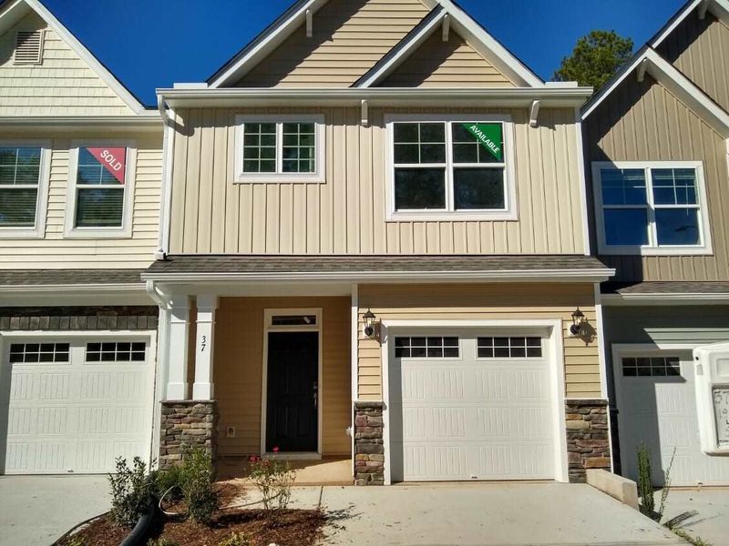 8 Ezekiel St, Durham, NC 27705