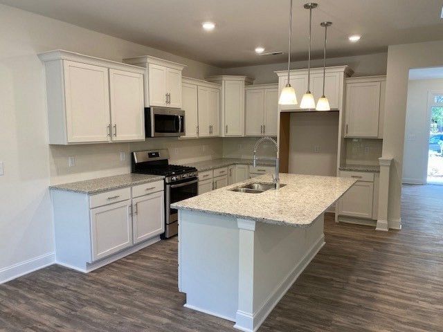 8 Ezekiel St, Durham, NC 27705