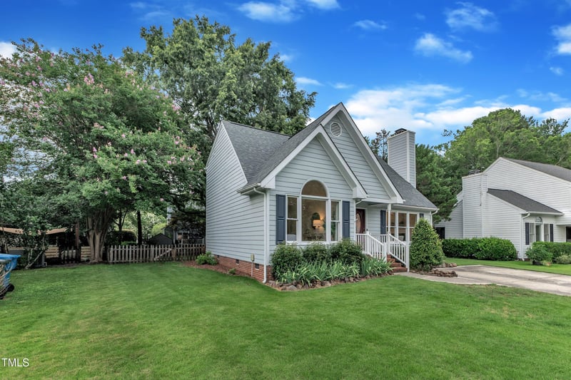 8 Great Oak Ct, Durham, NC 27713