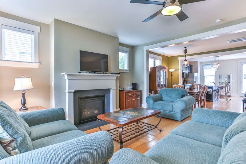 8 Harlow Bend, Chapel Hill, NC 27516