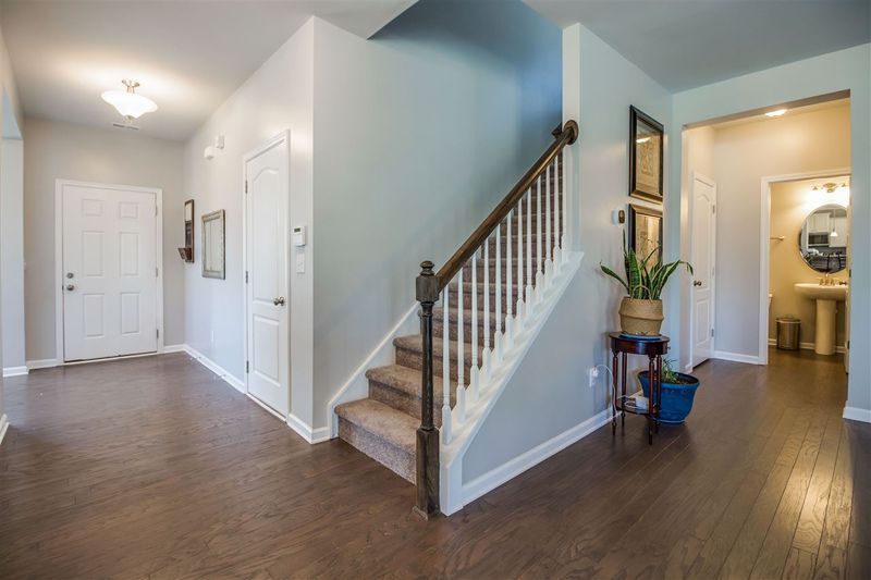 8 Hatfield Way, Clayton, NC 27527