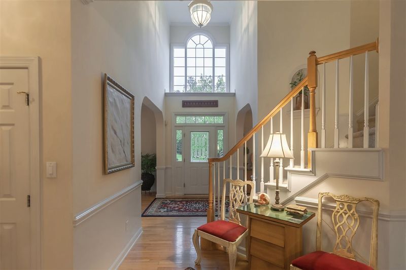 8 Haycox Ct, Durham, NC 27713