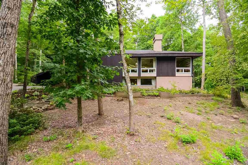 8 Heath Pl, Durham, NC 27705