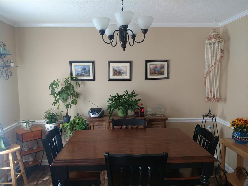 8 Kilkenny Ct, Durham, NC 27713