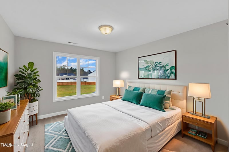 8 Looping Horse Cir, Angier, NC 27501