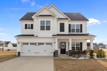 8 Looping Horse Cir, Angier, NC 27501