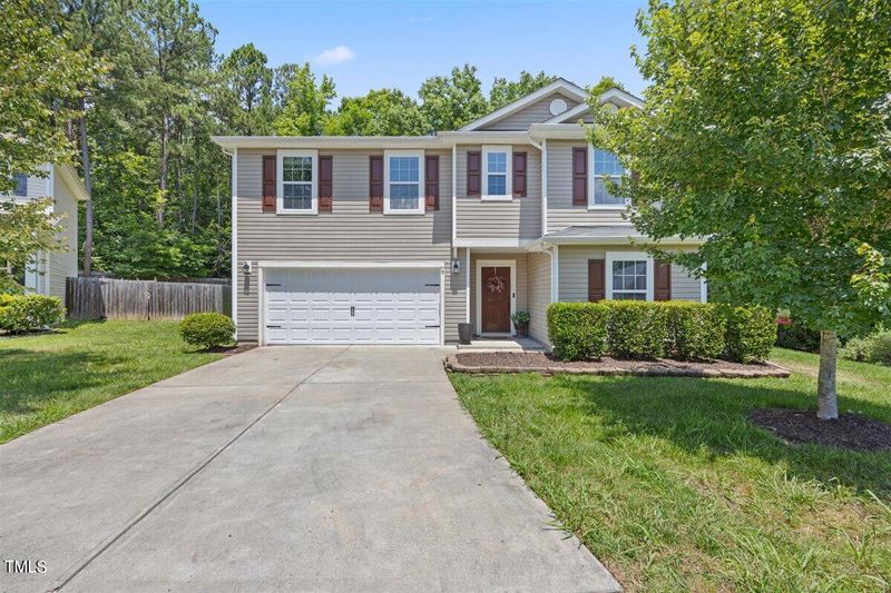 8 Mint Hill Ct, Durham, NC 27703
