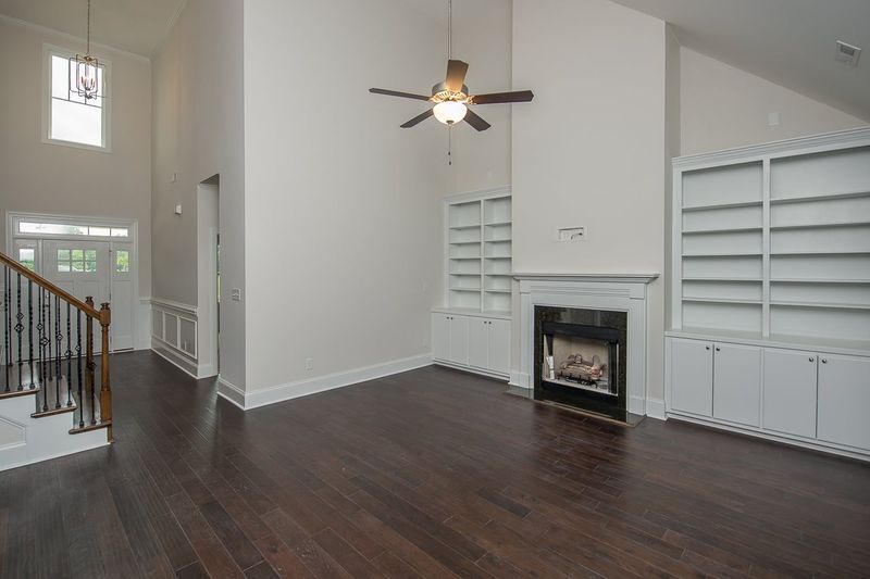 8 N Lumina Ln, Clayton, NC 27527