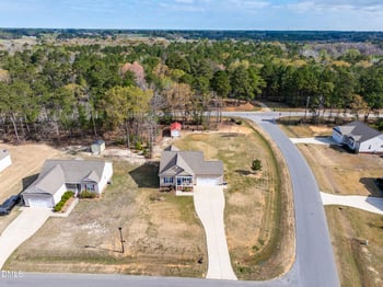 8 Scooter Cir, Four Oaks, NC 27524