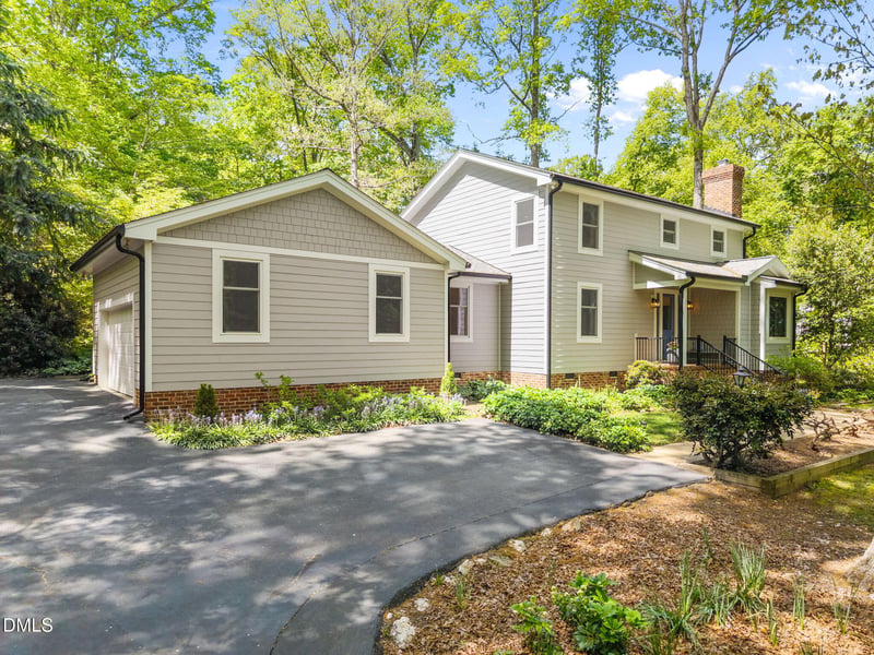 8 Sedgewood Rd, Chapel Hill, NC 27514