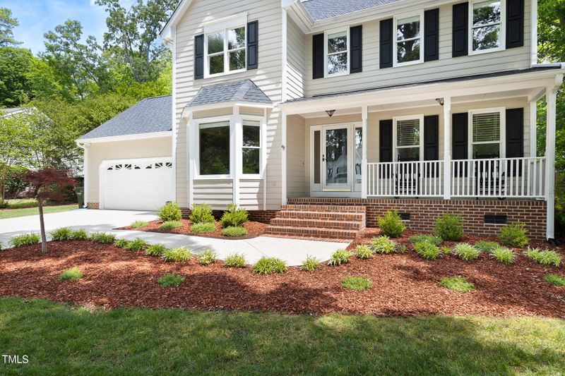 8 Shelburn Ct, Durham, NC 27712