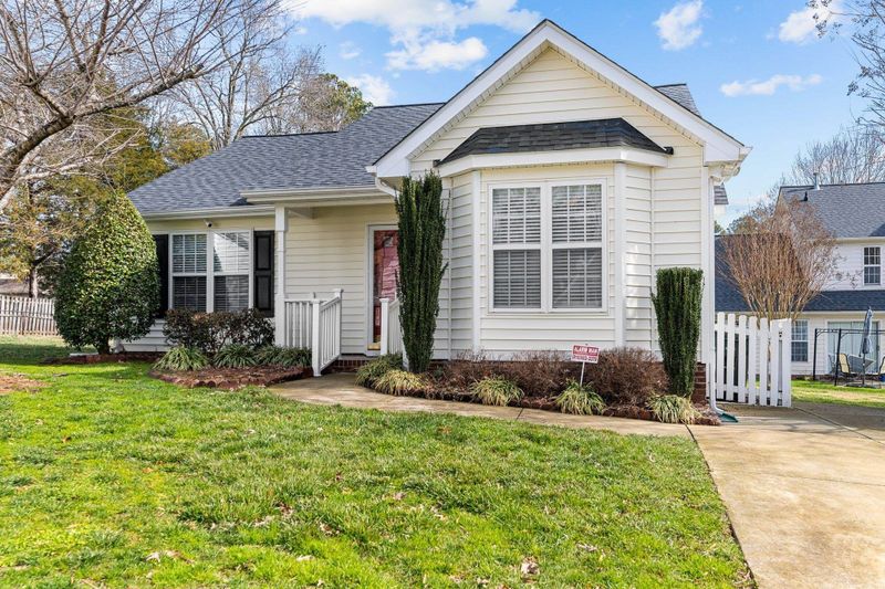 8 Siena St, Durham, NC 27712