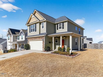 8 Solstice Ln, Garner, NC 27529