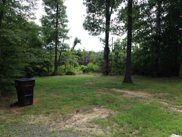 8 Spicers Ct, Durham, NC 27705